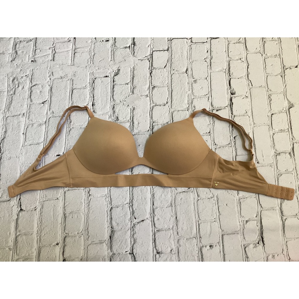 Victorias Secret Wireless Bra Tan Nude Padded T-Shirt Bra 34C Gold V Logo - Picture 2 of 7